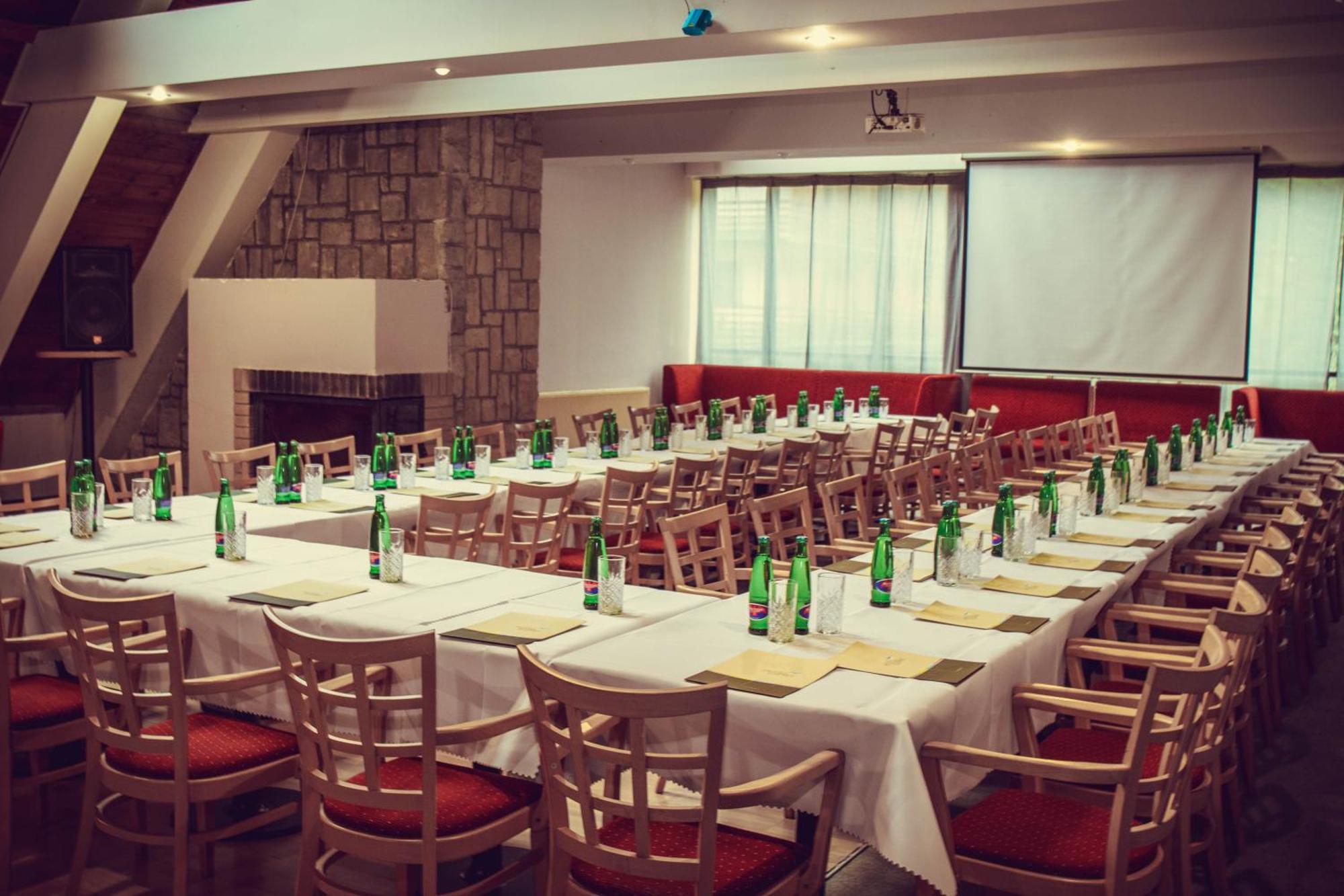 Hotel Esprit Špindlerŭv Mlýn Buitenkant foto